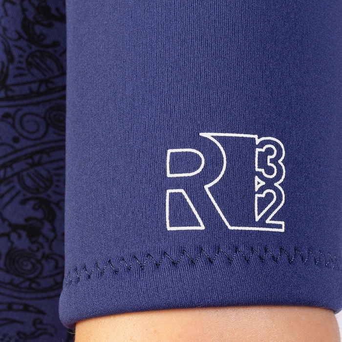 2024 Gul Frauen Response 3/2mm Rckenreiverschluss Shorty Neoprenanzug RE3318-C1 - Navy / Paisley